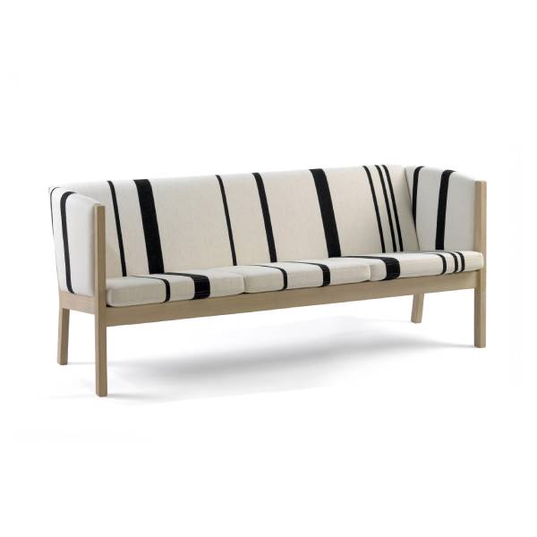 Hans J. Wegner Getama GE285 3s Sofa