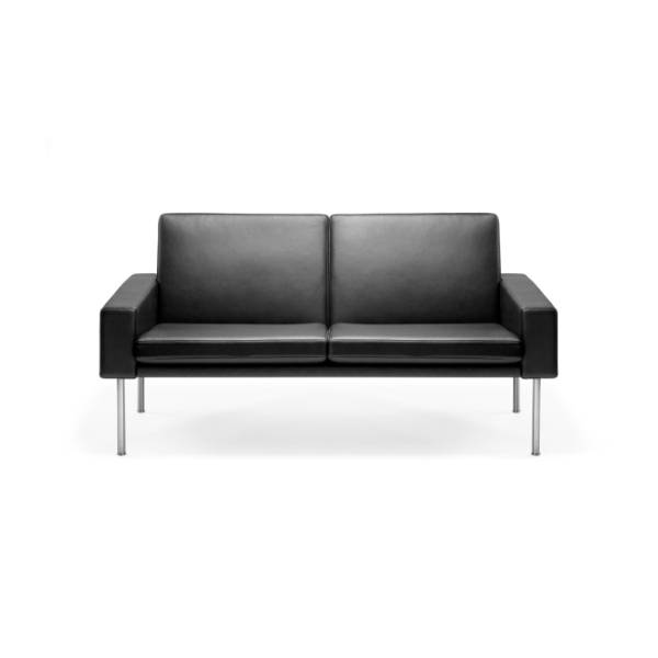 Hans J. Wegner Getama GE34 2s Sofa
