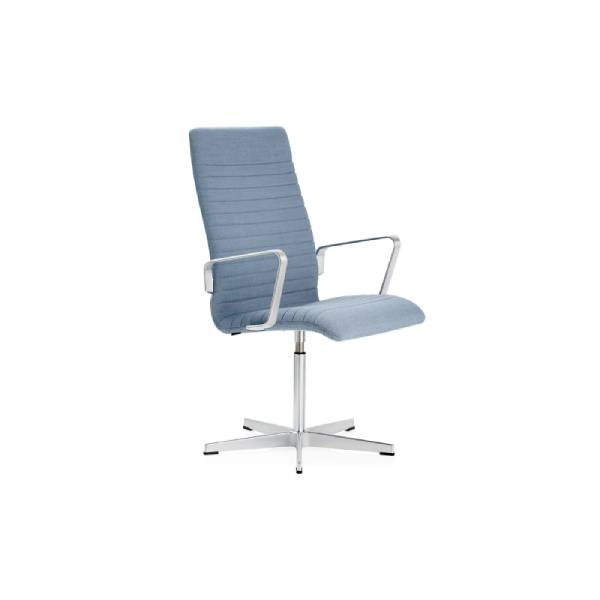 Arne Jacobsen Oxford Premium Medium Chair