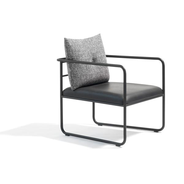 Stefan Borselius Blå Station DUNDR Leisure Chair